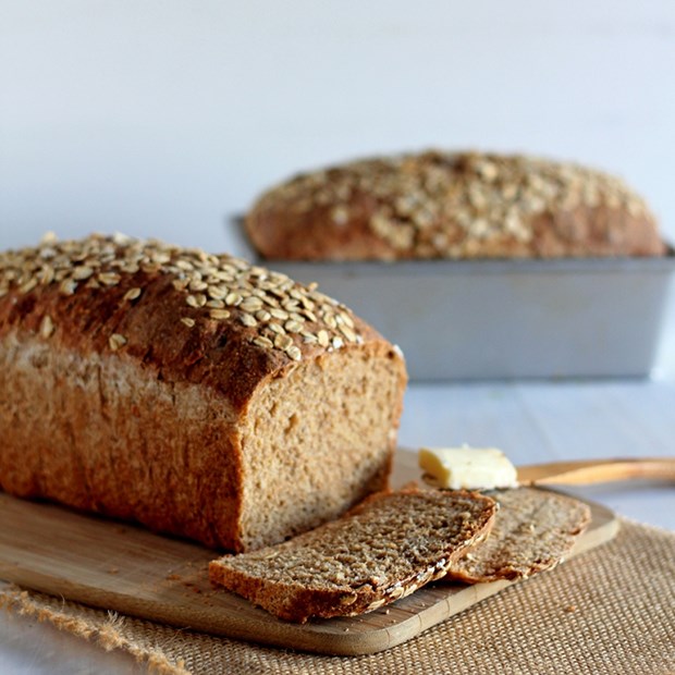 Cách làm bánh mì keto bằng bột mì nguyên cám thơm ngon cho người ăn kiêng