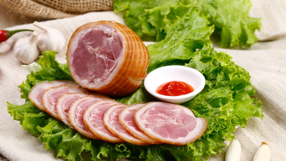 Chân giò muối