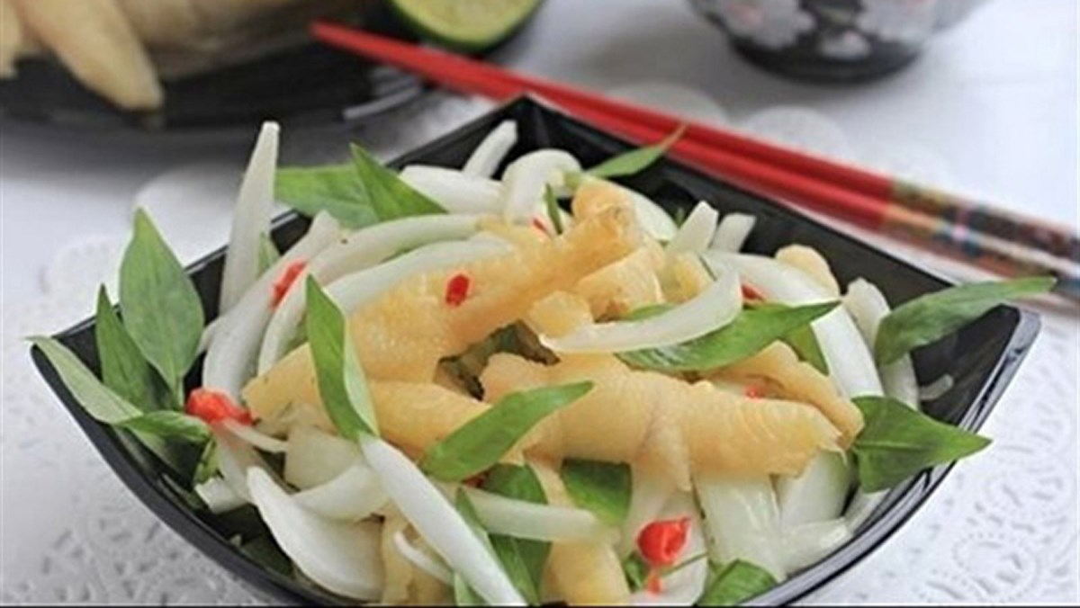 Gỏi chân con kê rút ít xương