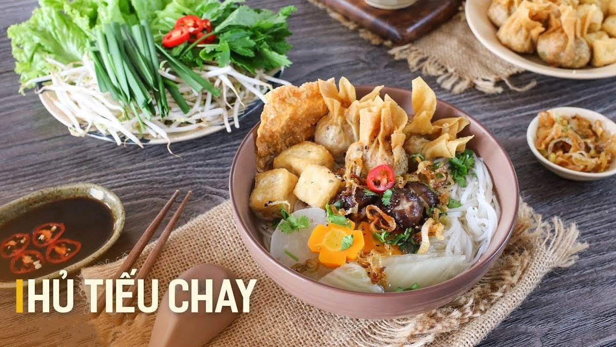 Hủ tiếu hoành thánh chay
