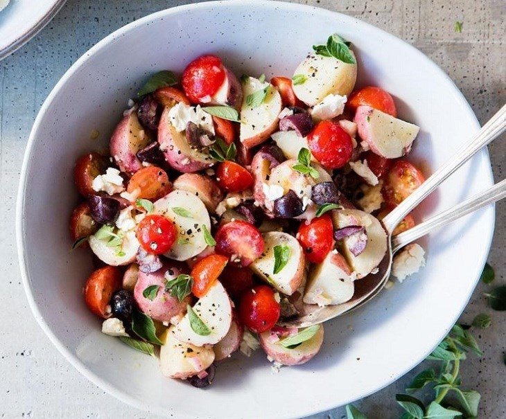 Salad khoai tây Hy Lạp
