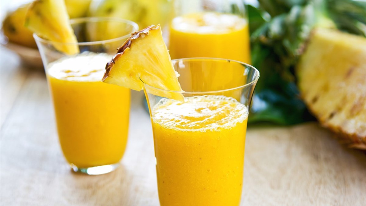 Smoothie xoài dứa với sữa chua