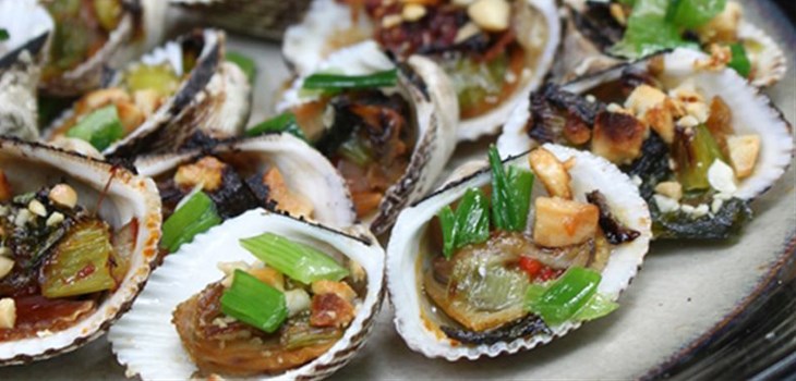 Sò huyết nướng mỡ hành