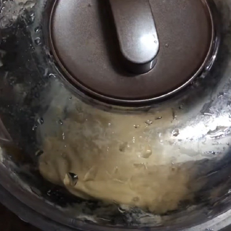 Bước 2 Nhồi và ủ bột lần 1 Bánh mì milo kem lạnh