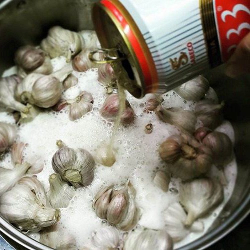Bước 1 Sơ chế tỏi Tỏi đen