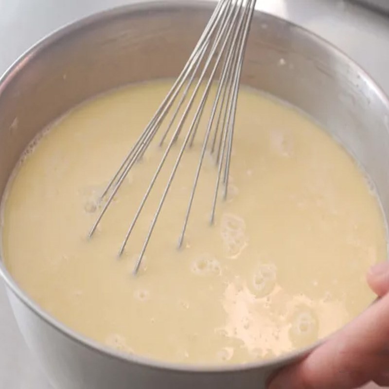 Bước 2 Tạo hỗn hợp bột cho vỏ bánh Bánh bạch tuộc Takoyaki