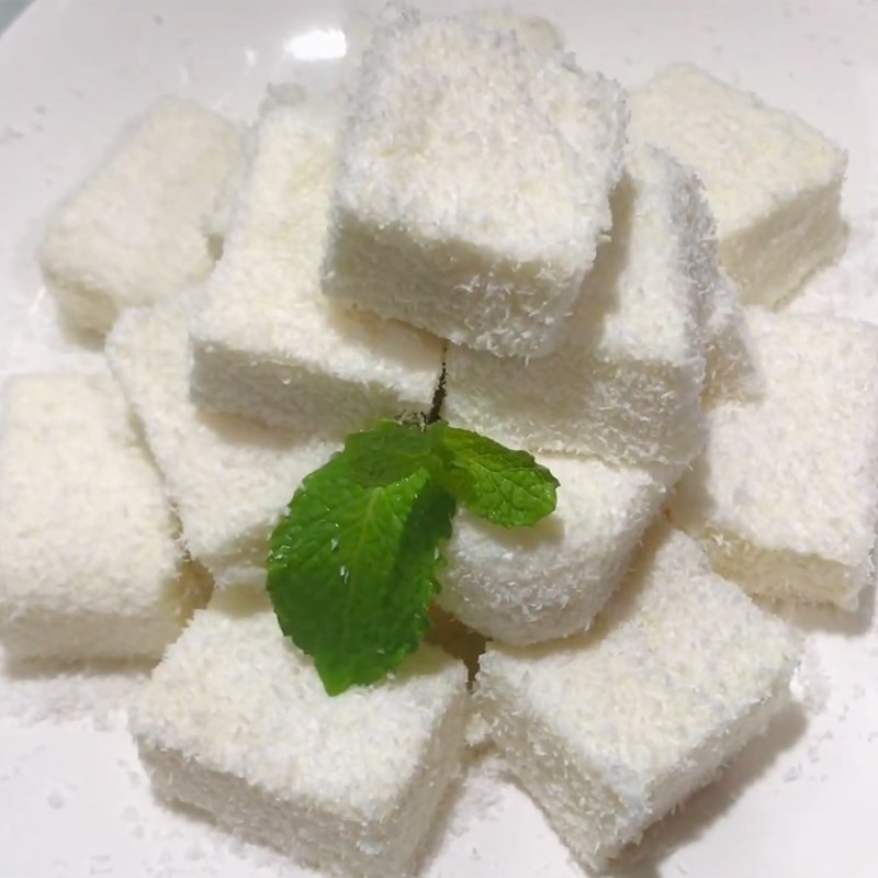 Bước 4 Thành phẩm Bánh sữa dừa có whipping cream
