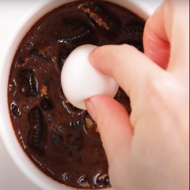 Bước 1 Trộn bột Mug cake socola