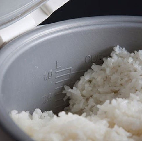 Bước 3 Ủ cơm Nấu cơm tấm bằng nồi cơm điện