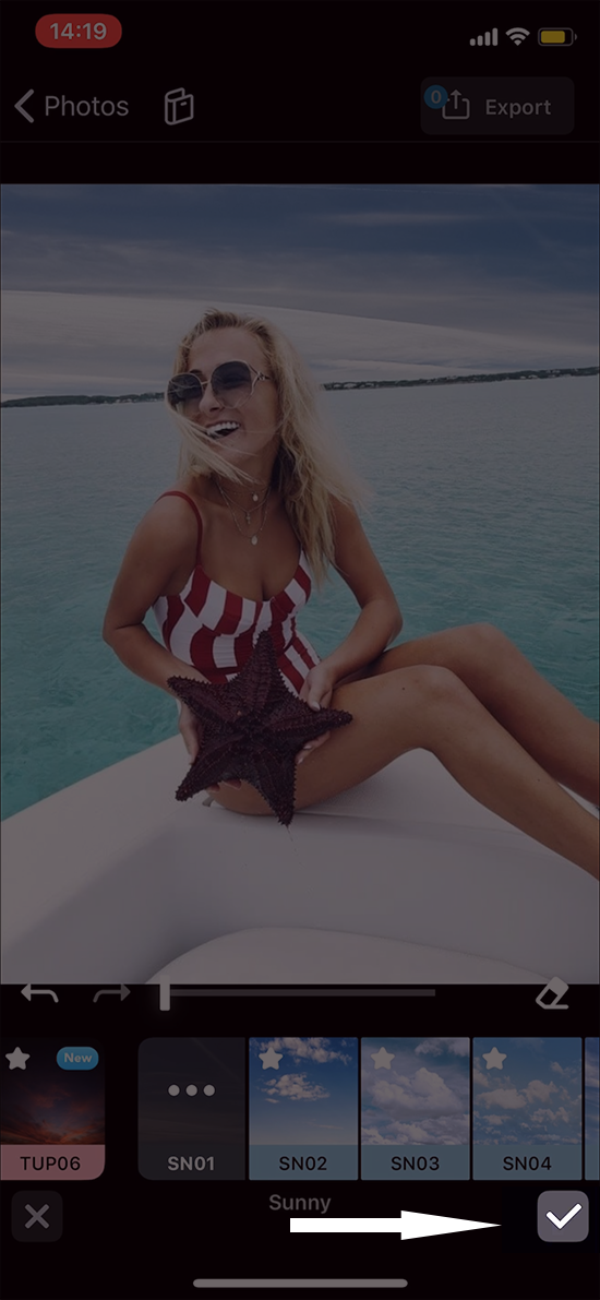 Bạn chọn 1 hiệu ứng y&ecirc;u th&iacute;ch v&agrave; nhấn n&uacute;t biểu tượng tick ở g&oacute;c phải, ph&iacute;a dưới.