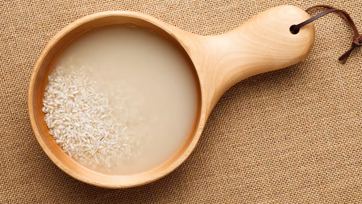 Mẹo dùng nước vo gạo để rửa xoong nồi rỉ sét bạn nên biết