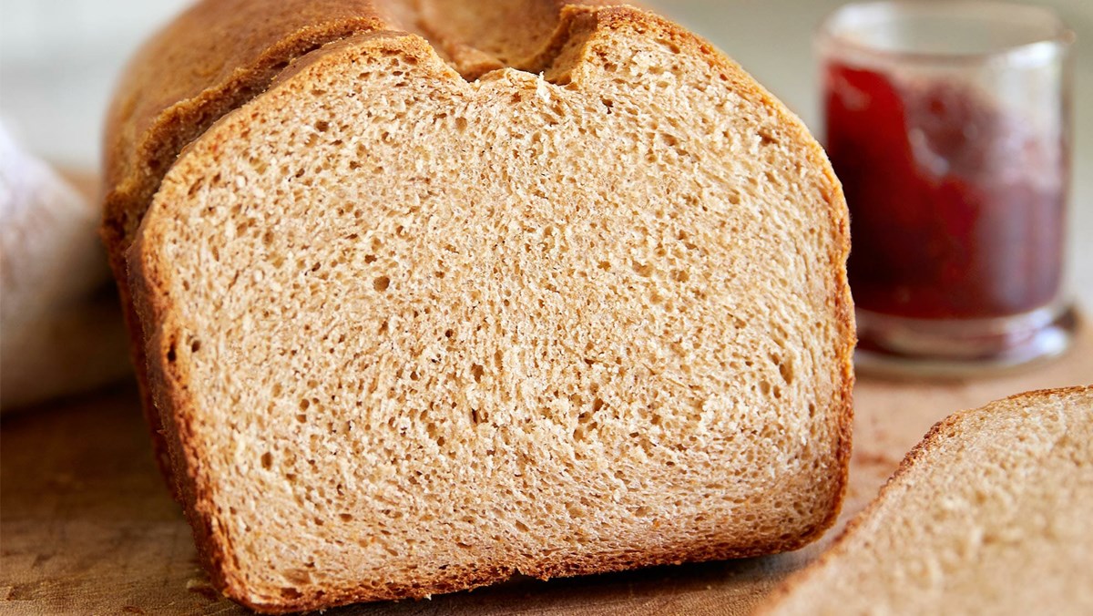 Cách ăn bánh mì nguyên cám vừa ngon, vừa tốt cho sức khỏe