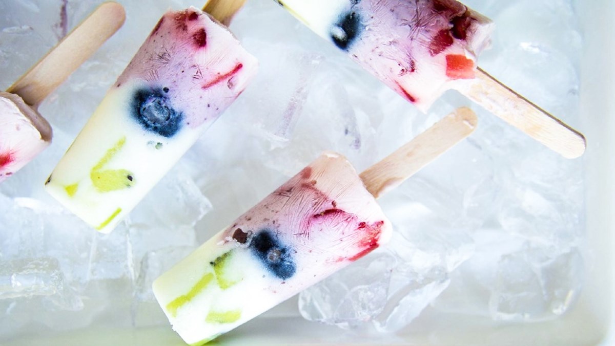 Cách chọn trái cây phù hợp để làm kem yaourt trái cây là gì?
