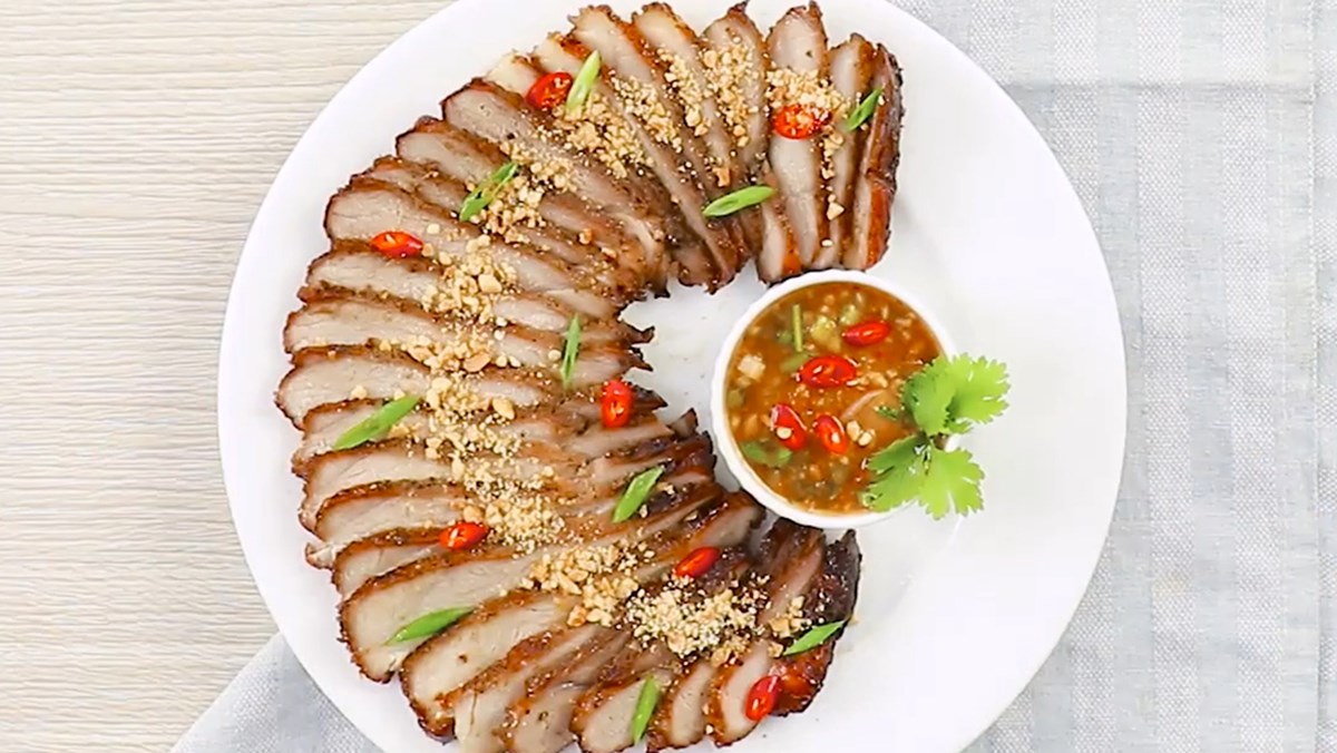 Nước chấm thịt nướng kiểu Thái có thể dùng cho món ăn nào khác?
