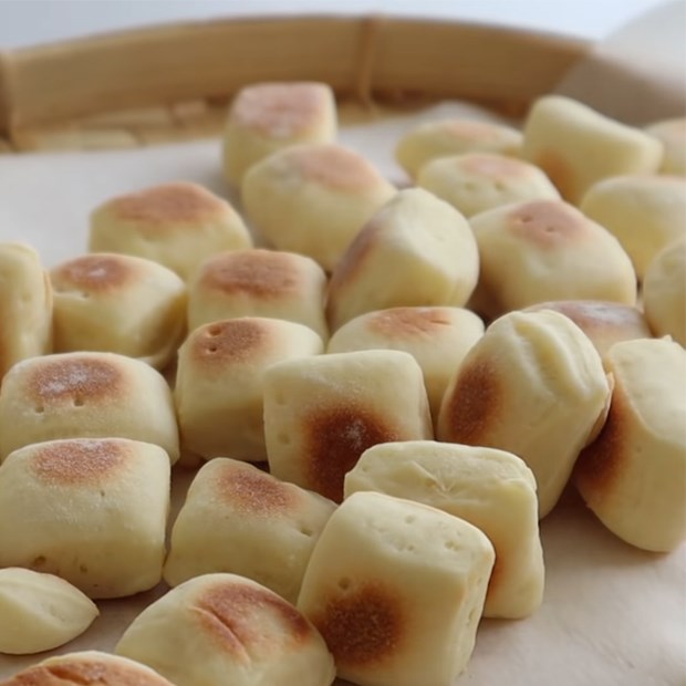 Cách làm bánh mì mini đơn giản, nhanh chóng, không cần lò nướng