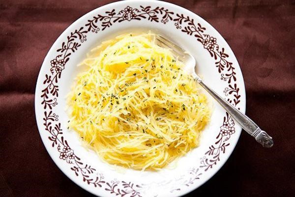 Cách làm spaghetti bí ngô bằng lò nướng