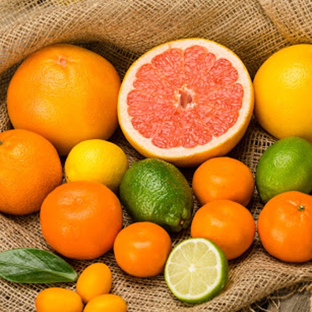Bưởi, cam và quýt là ba loại trái cây phổ biến và giàu dinh dưỡng. Với hương vị tuyệt vời, chúng thường được sử dụng trong nhiều món ăn và đồ uống khác nhau. Hãy xem ảnh để cùng khám phá sự đa dạng và sự tuyệt vời của ba loại trái cây này.