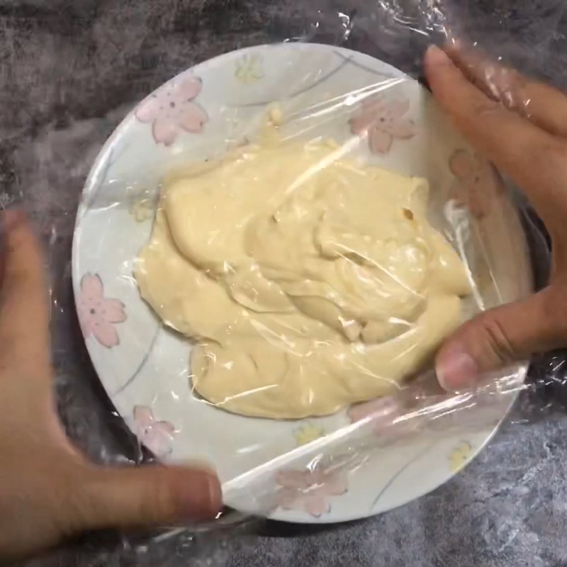 Bước 7 Đánh trộn hỗn hợp phô mai với kem tươi Bánh sữa đậu Đài Loan