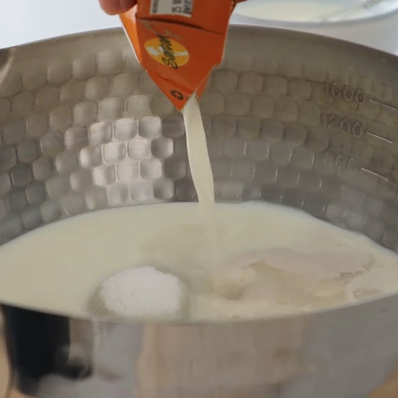 Bước 2 Đun hỗn hợp sữa Pudding sữa dừa