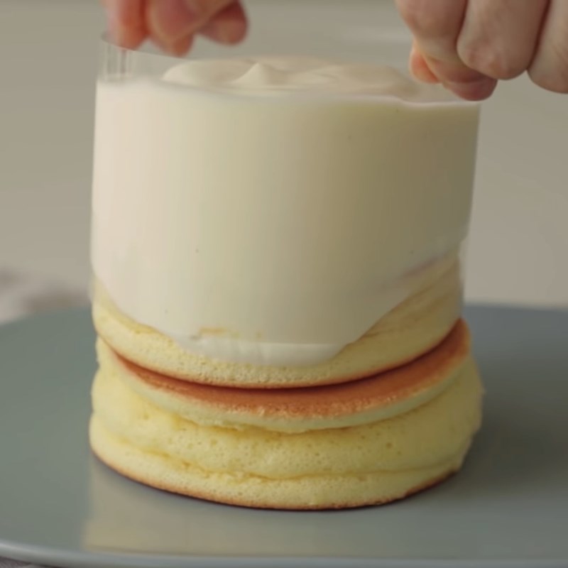 Bước 7 Hoàn thành bánh Bánh pancake kem cháy - Creame brulee pancake
