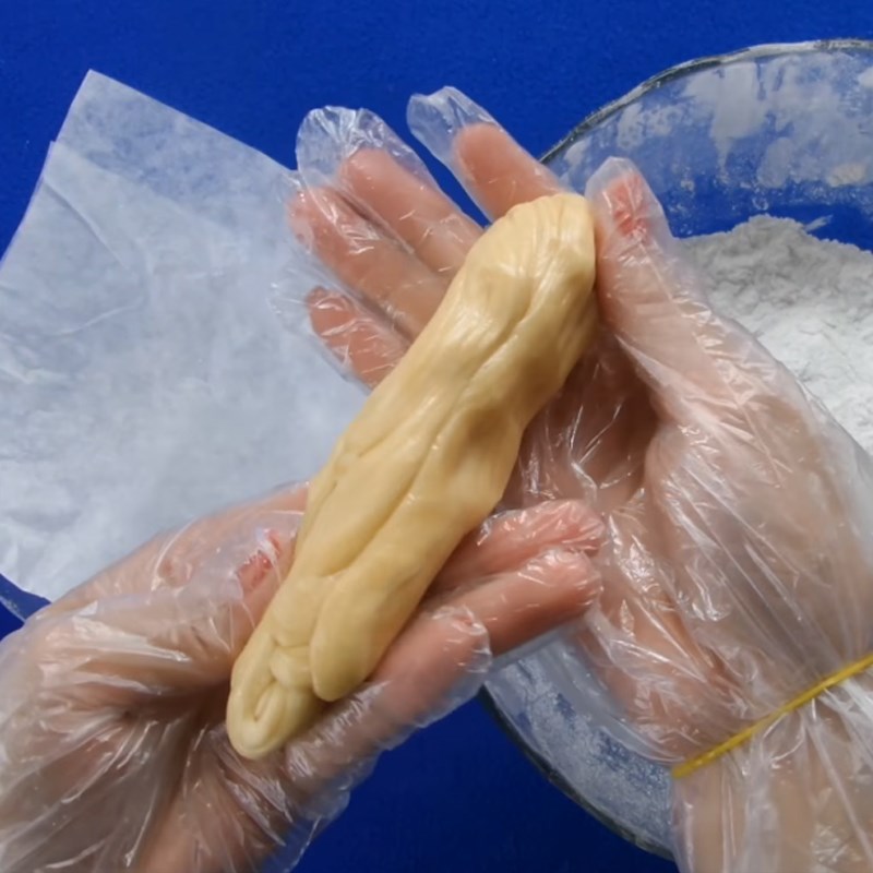 Bước 3 Kéo kẹo chỉ Kẹo chỉ