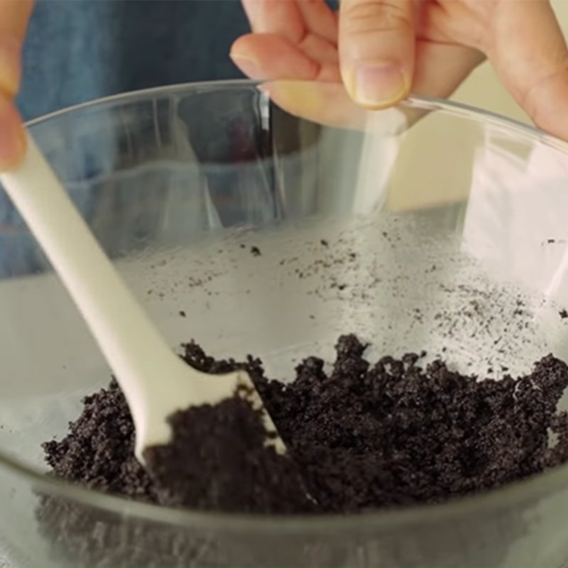 Bước 1 Làm đế bánh Bánh tart chuối socola