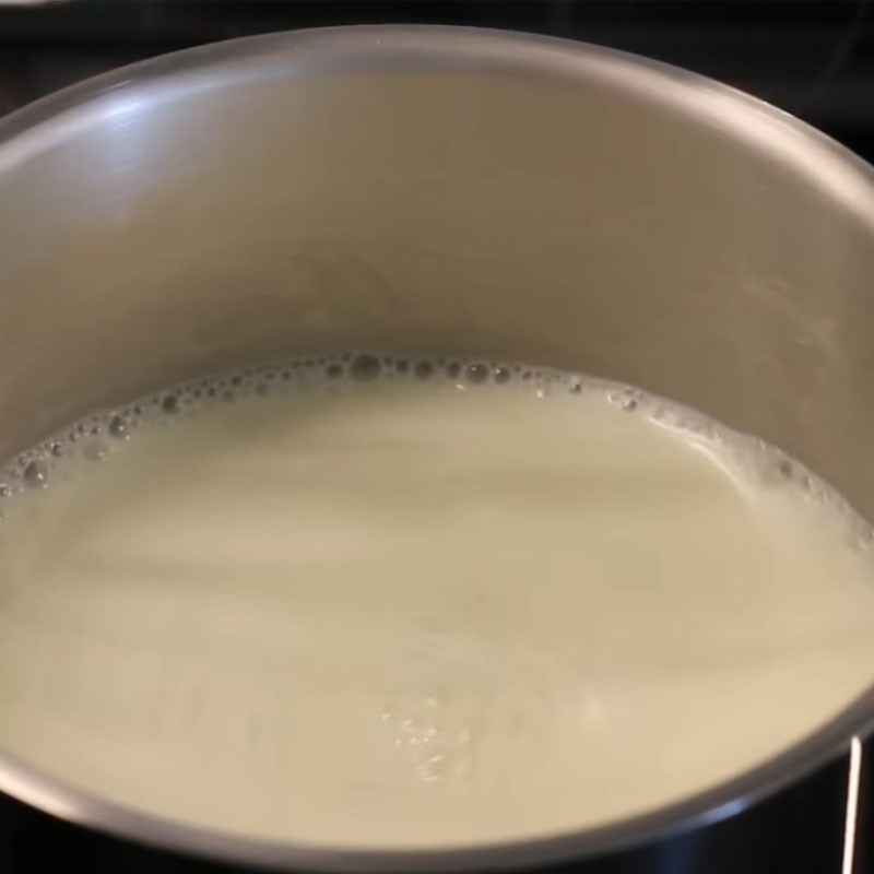 Bước 1 Nấu hỗn hợp sữa Bánh Verdens Beste