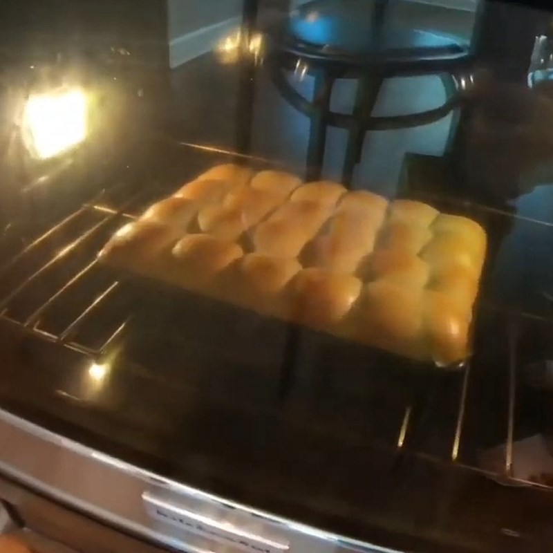 Bước 7 Nướng bánh mì ngọt Bánh mì ngọt nhân đậu đỏ