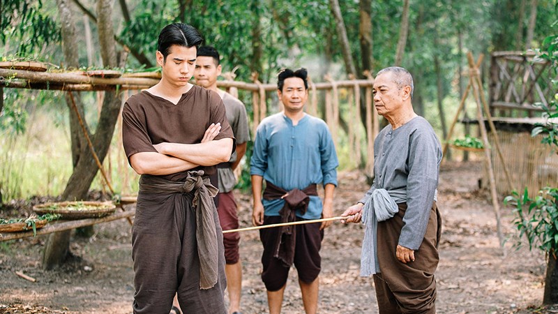Thầy Lang Trúng Mánh (Thong Ake Mor Yah Tah Chaloang)