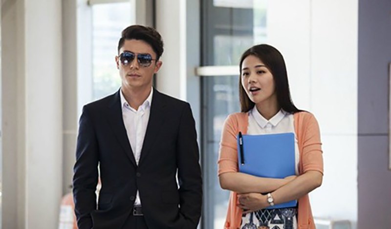 Hãy Nhắm Mắt Khi Anh Đến (Love Me, If You Dare)