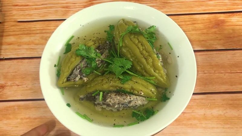 canh khổ qua nhồi thịt