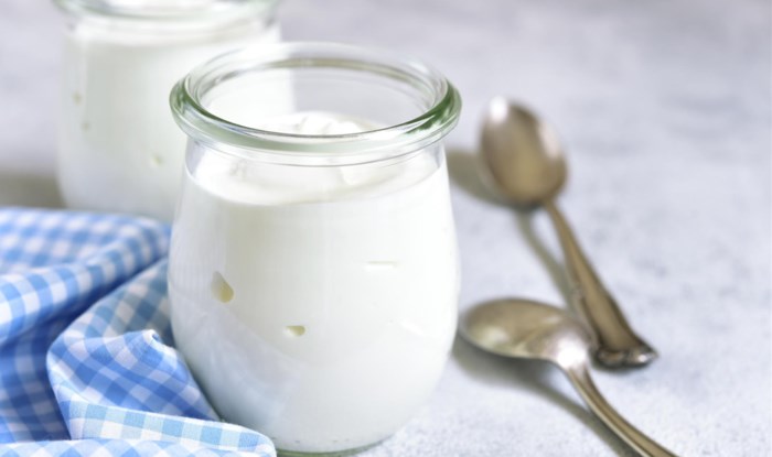 L&agrave;m đẹp bằng sữa chua