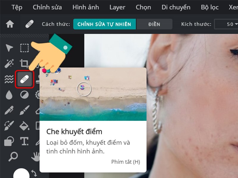 Chọn công cụ Che khuyết điểm để tẩy xóa mụn, tàn nhang