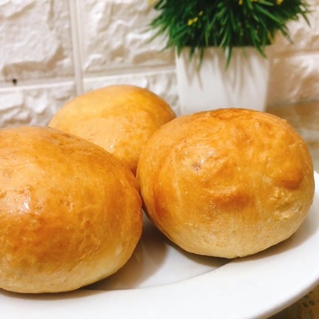 Cách làm bánh mì nho khô bằng nồi chiên không dầu thơm ngon mềm mịn