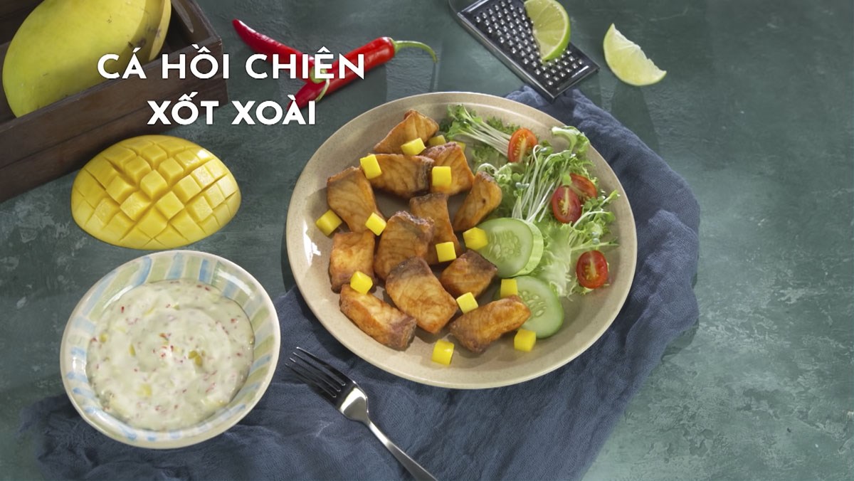 Cá hồi chiên sốt xoài