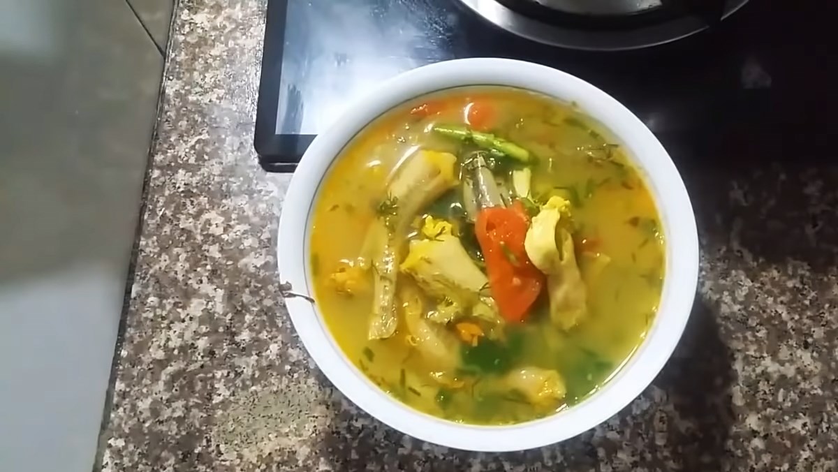 Cách nấu canh chua cá khoai ngon miệng đơn giản cho bữa cơm gia đình