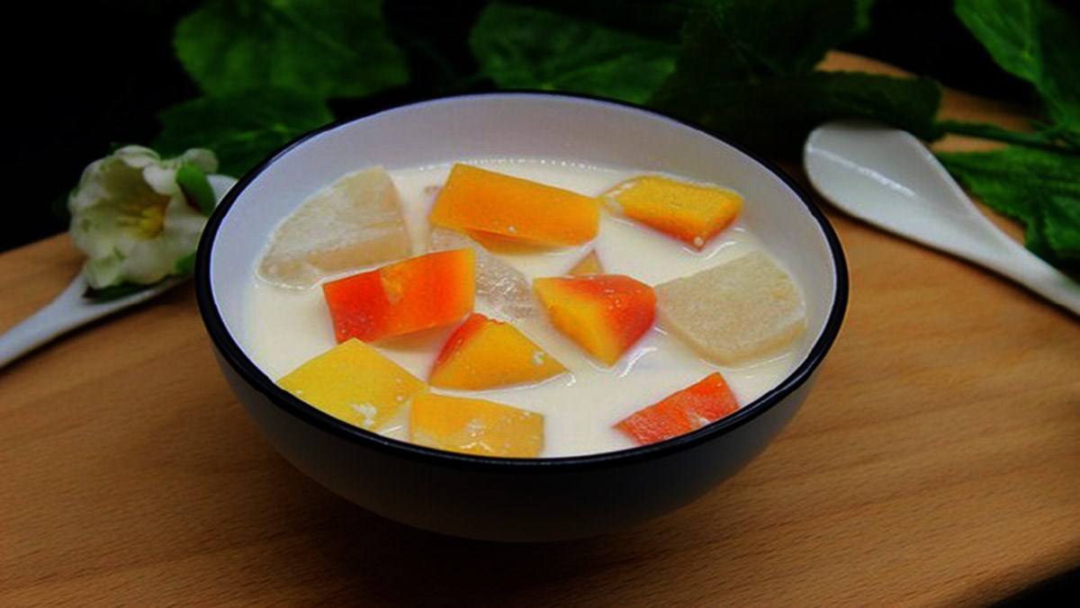 Chè đu đủ lê sữa tươi