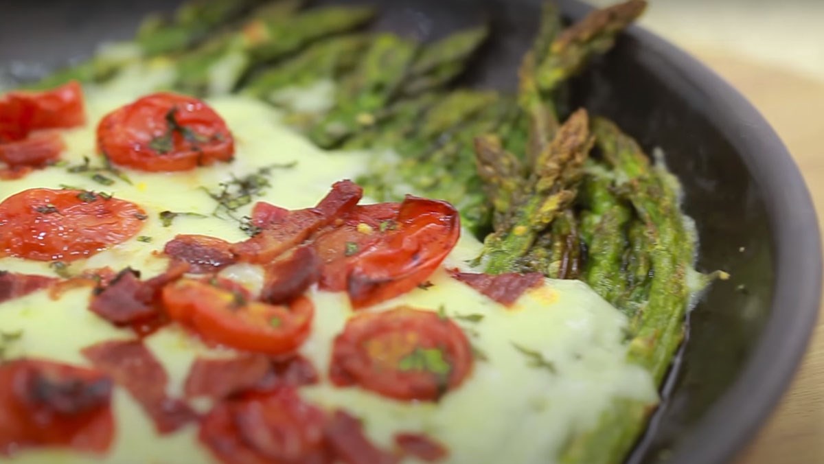 Măng tây nướng phô mai