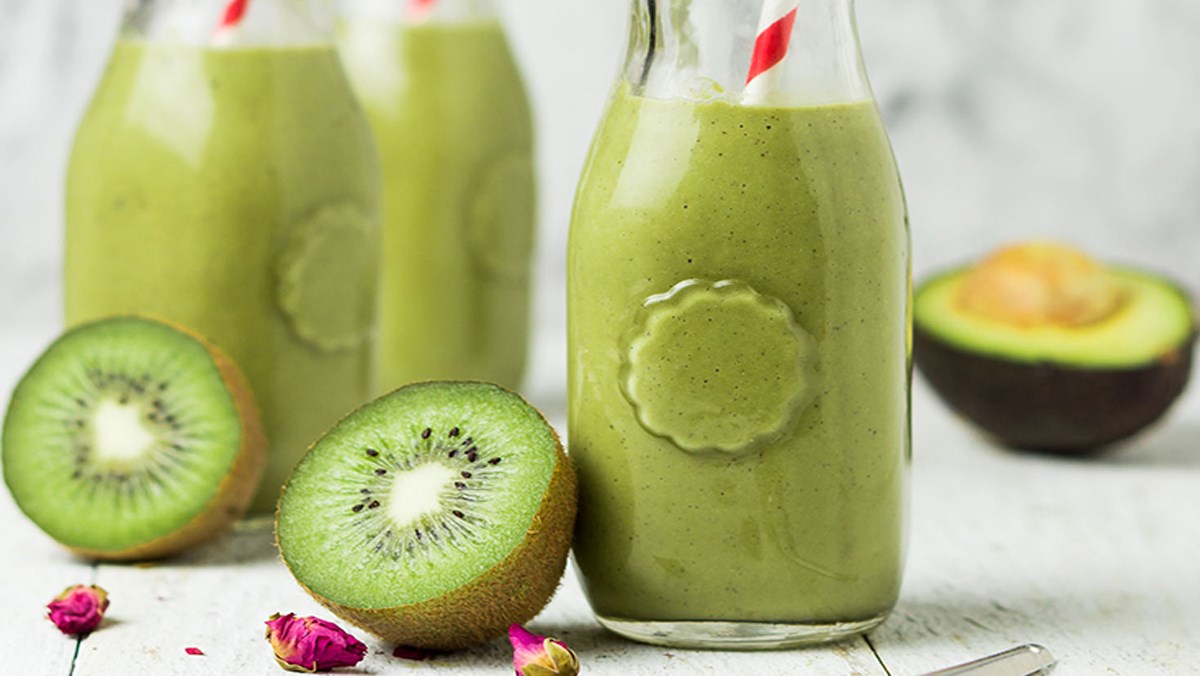Sinh tố matcha bơ kiwi