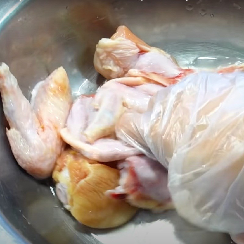 Bước 1 Sơ chế cánh gà Cánh gà nướng chao