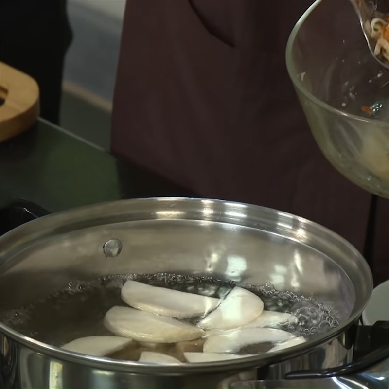 Bước 3 Nấu canh mít Canh mít non nấu nghệ