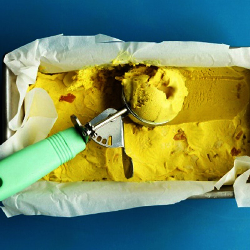 Bước 2 Hoàn thành Kem nghệ cốt dừa