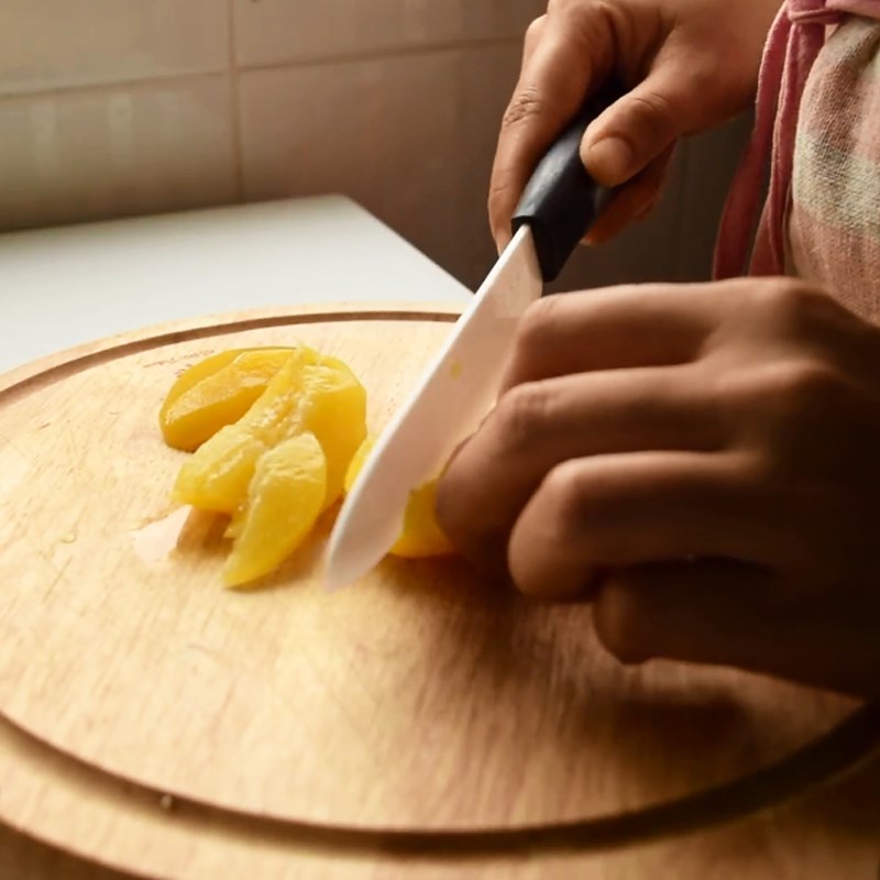 Bước 5 Làm kem phủ Bánh bông lan trà đào