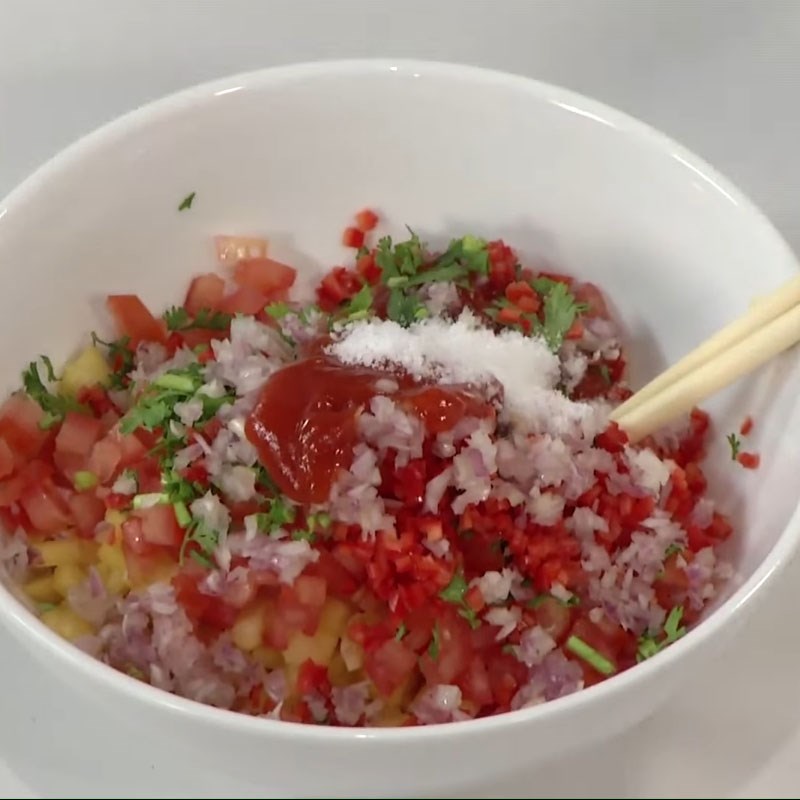 Bước 3 Làm salad ăn kèm Cá đục chiên giòn