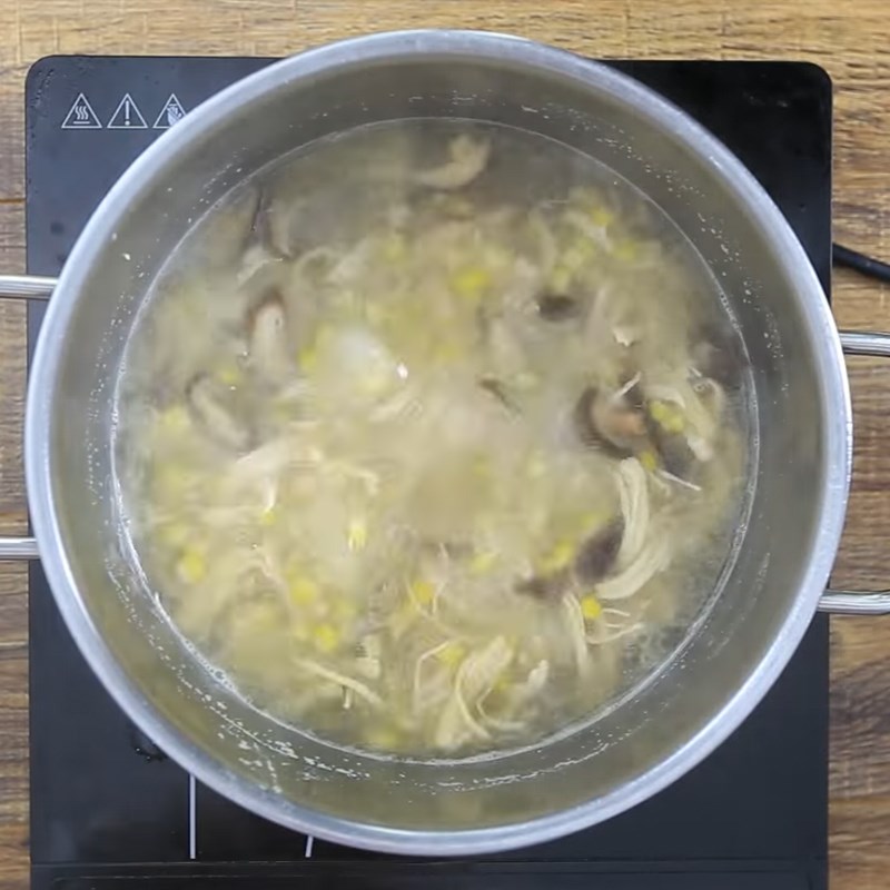 Bước 2 Nấu súp Súp gà nấm