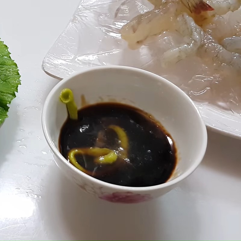 Bước 2 Pha nước chấm mù tạt Sashimi tôm sú