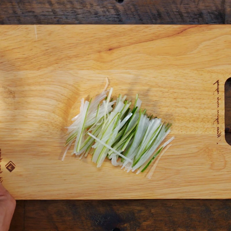 Bước 3 Sơ chế các nguyên liệu khác Sashimi tôm hùm