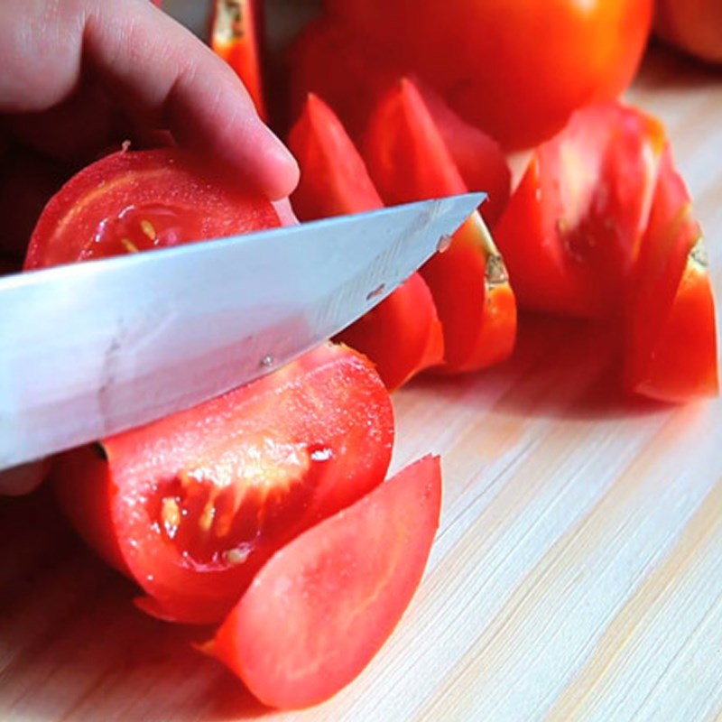 Bước 1 Sơ chế nguyên liệu Sinh tố cà chua lê