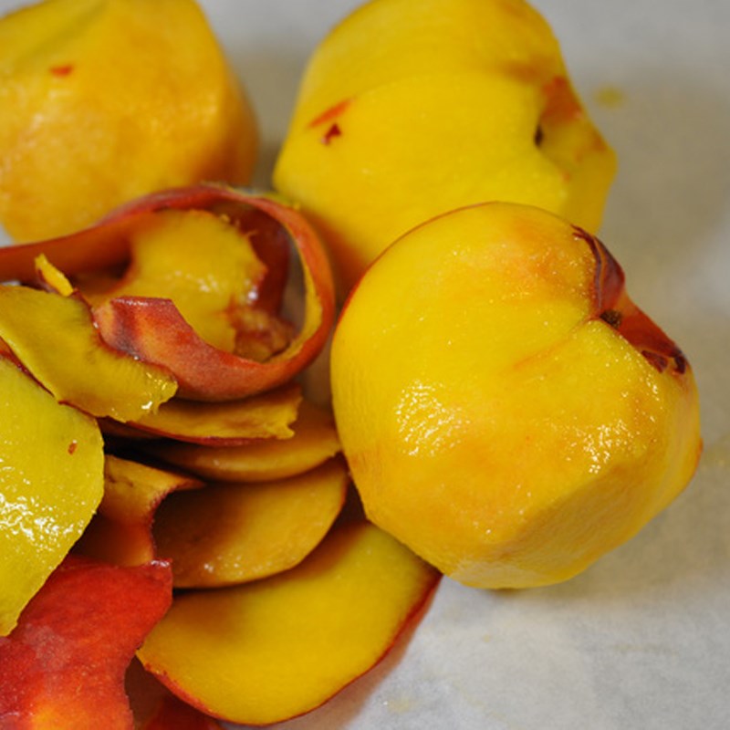 Bước 1 Sơ chế nguyên liệu Kem đào cốt dừa