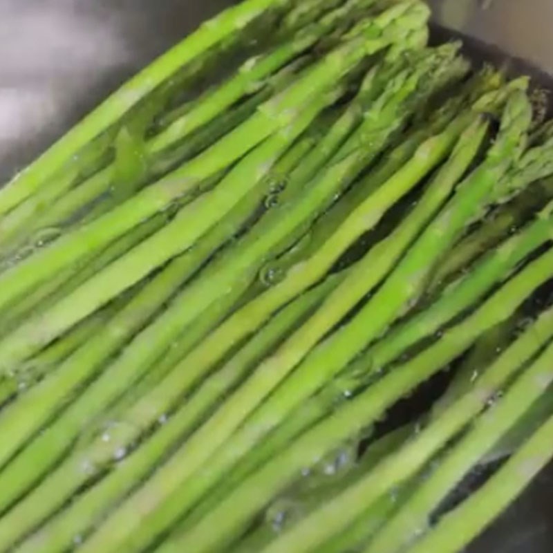 Bước 1 Sơ chế măng tây Măng tây nướng tỏi